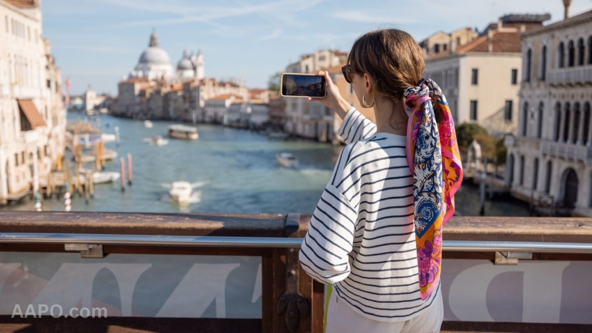 Venice Adventures Await Rialto 1200 x 675 px